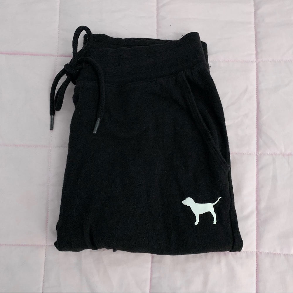 PINK Victoria’s Secret black dog sweatpants XS